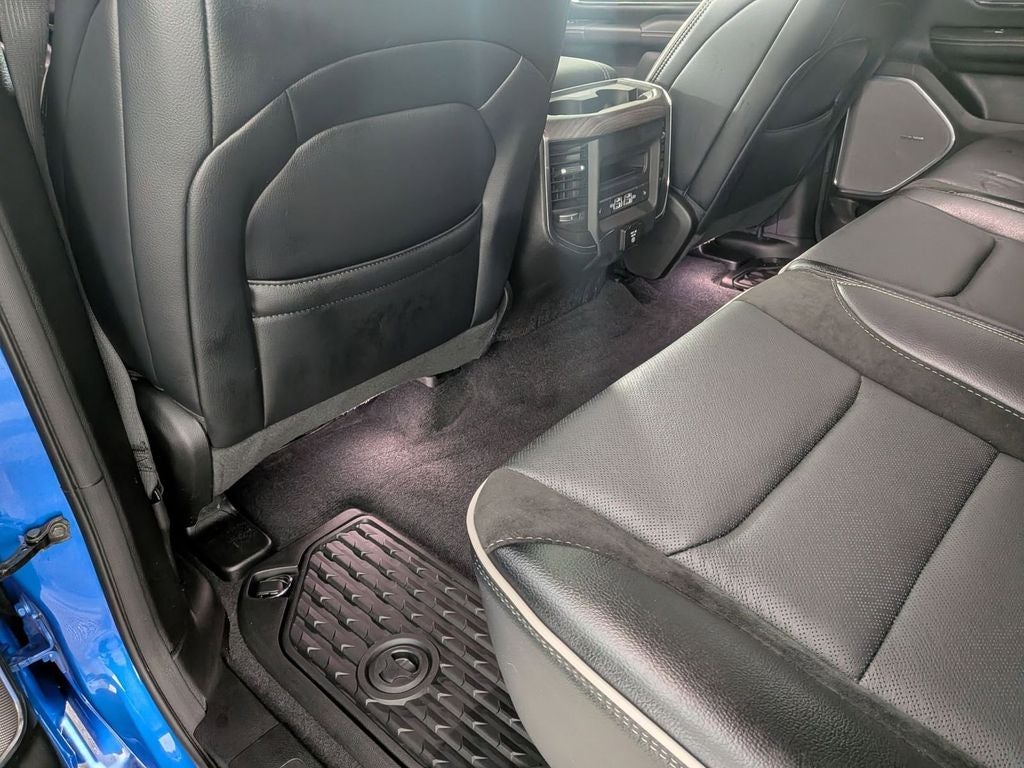 2026 RAM 1500 Laramie Crew Cab 4x4 5'7' Box