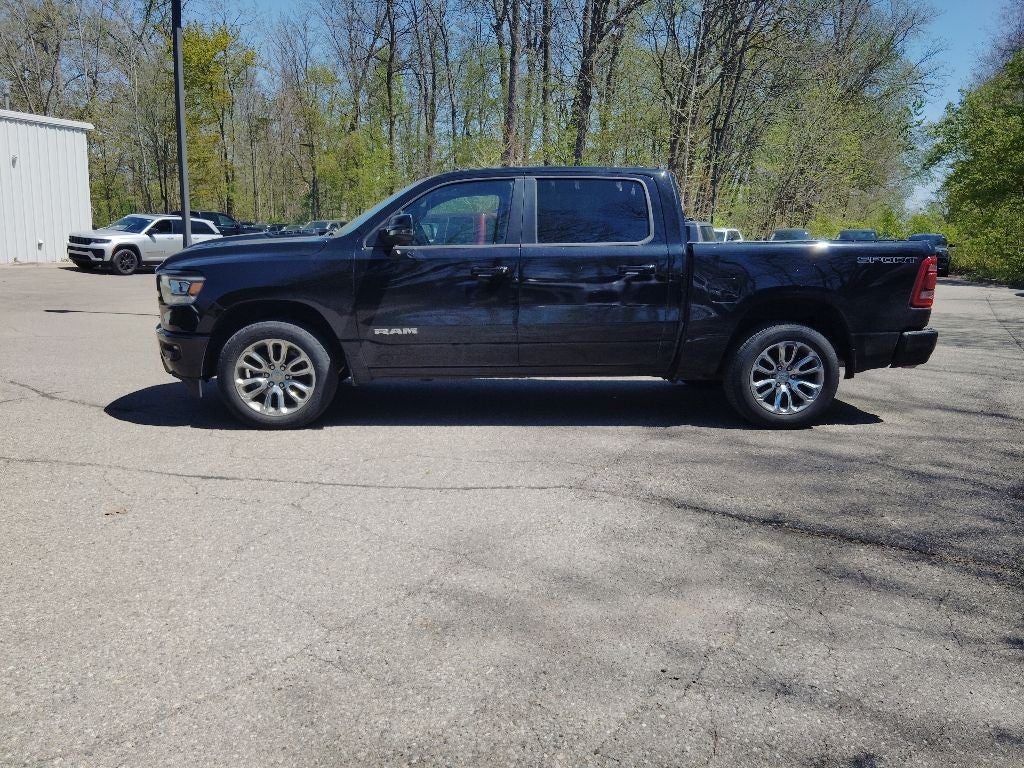 2023 RAM 1500 Laramie Crew Cab 4x4 5'7' Box