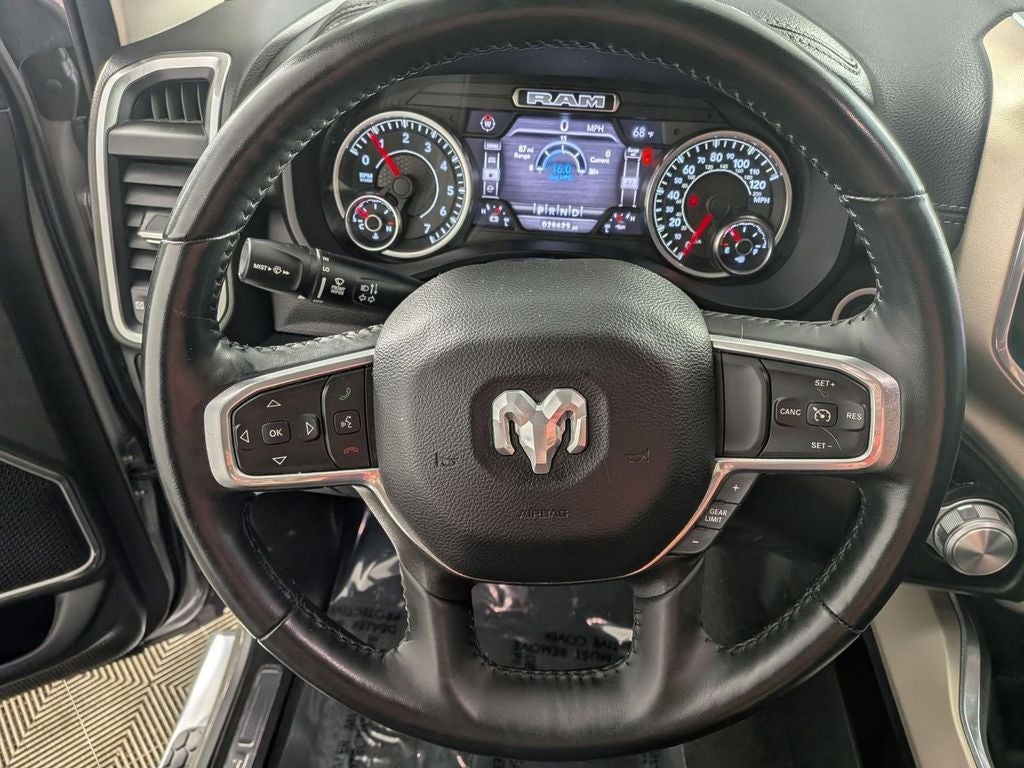 2022 RAM 1500 Laramie Crew Cab 4x4 5'7' Box