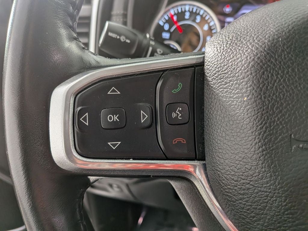 2022 RAM 1500 Laramie Crew Cab 4x4 5'7' Box