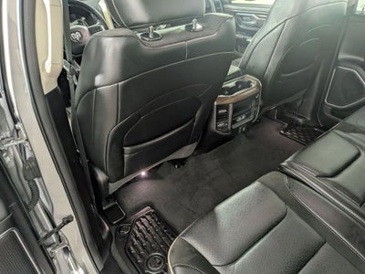 2022 RAM 1500 Laramie Crew Cab 4x4 5'7' Box