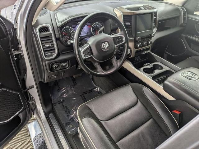 2022 RAM 1500 Laramie Crew Cab 4x4 5'7' Box