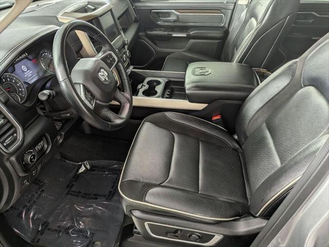 2022 RAM 1500 Laramie Crew Cab 4x4 5'7' Box