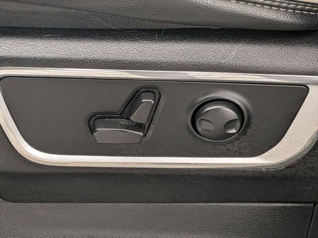 2022 RAM 1500 Laramie Crew Cab 4x4 5'7' Box