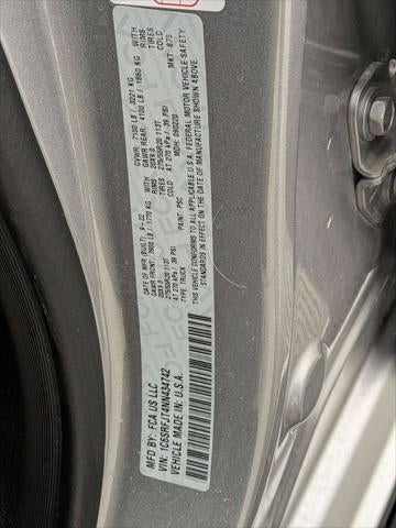 2022 RAM 1500 Laramie Crew Cab 4x4 5'7' Box