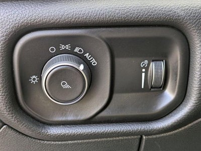 2024 RAM 1500 Laramie Crew Cab 4x4 5'7' Box