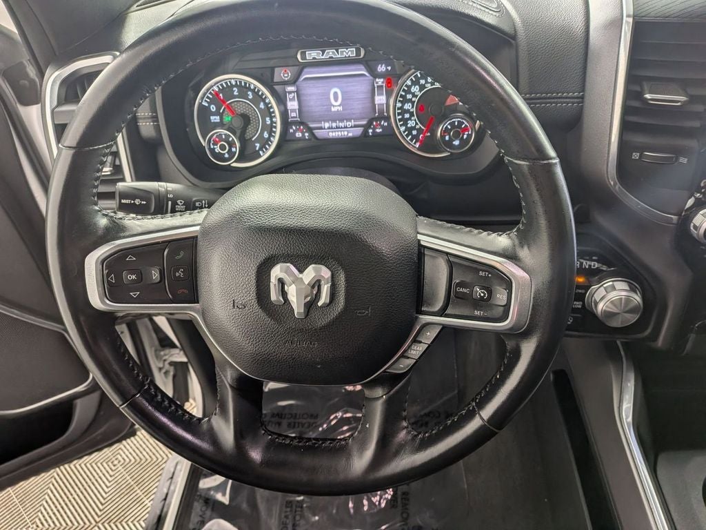 2023 RAM 1500 Laramie Crew Cab 4x4 5'7' Box