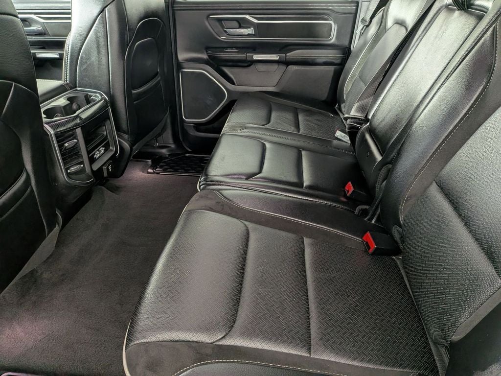 2023 RAM 1500 Laramie Crew Cab 4x4 5'7' Box