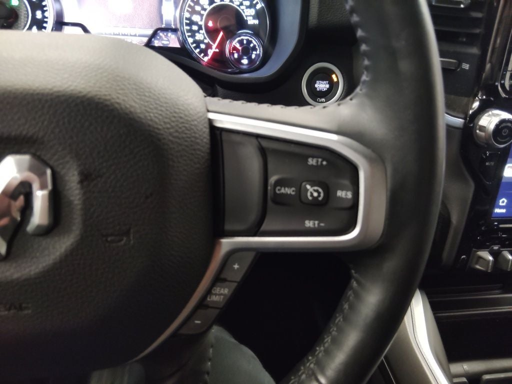 2023 RAM 1500 Big Horn Crew Cab 4x4 6'4' Box