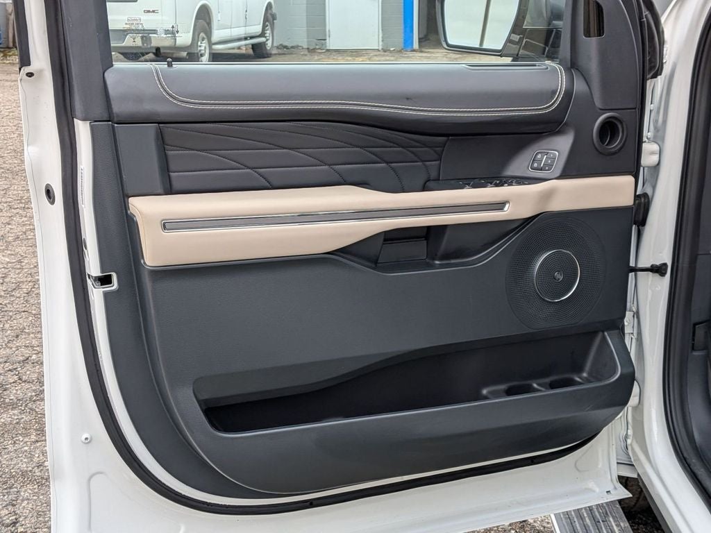 2024 Ford Expedition Platinum