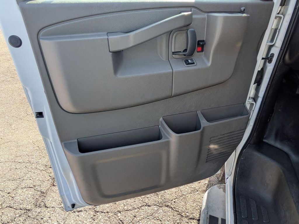 2024 Chevrolet Express Cargo RWD 2500 Regular Wheelbase WT