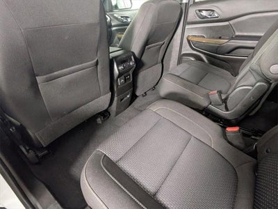 2023 GMC Acadia FWD SLE