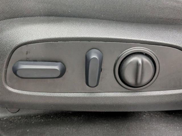 2023 GMC Acadia AWD AT4