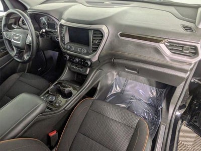 2023 GMC Acadia AWD AT4