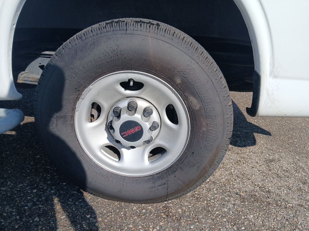 2024 GMC Savana Cargo RWD 2500 Regular Wheelbase Work Van