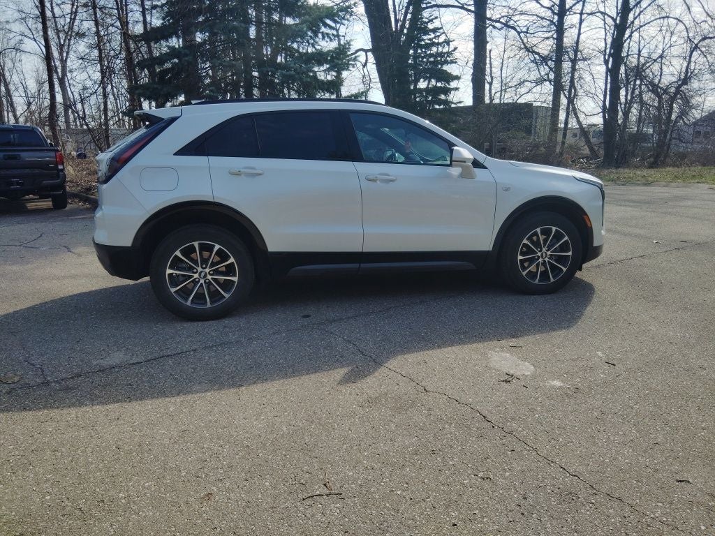 2024 Cadillac XT4 AWD Sport