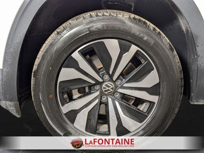 2024 Volkswagen Atlas 2.0T SE