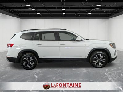 2024 Volkswagen Atlas 2.0T SE