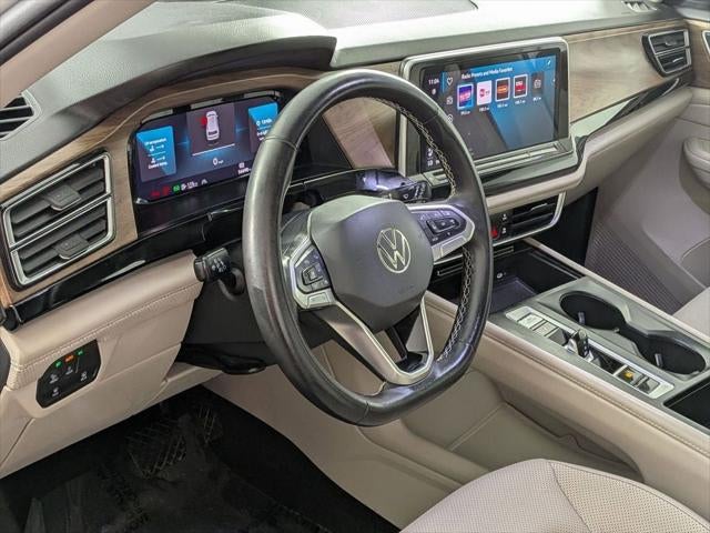 2024 Volkswagen Atlas 2.0T SE