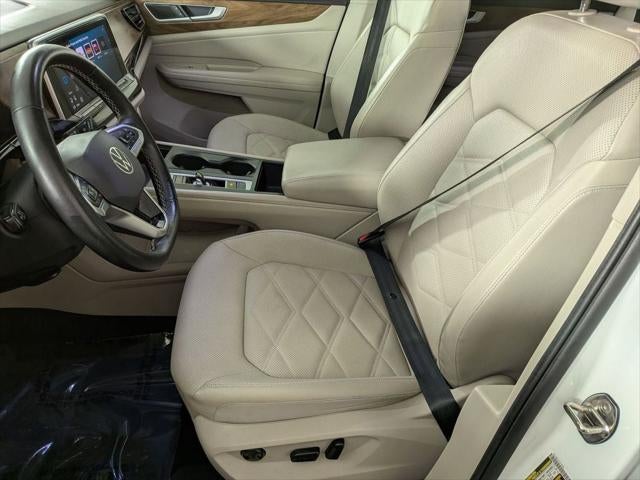 2024 Volkswagen Atlas 2.0T SE