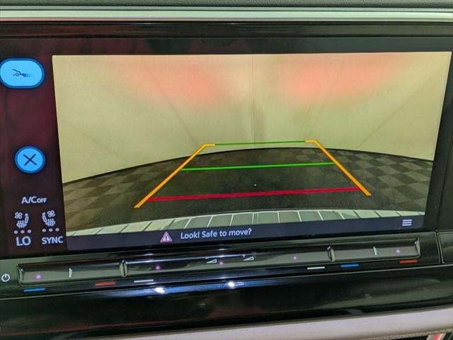 2024 Volkswagen Atlas 2.0T SE