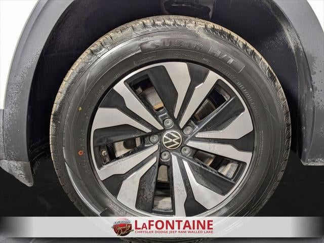 2024 Volkswagen Atlas 2.0T SE