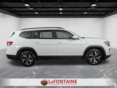 2024 Volkswagen Atlas 2.0T SE