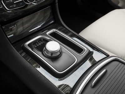 2017 Chrysler 300 Limited AWD
