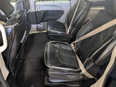2022 Chrysler Pacifica Hybrid Touring L