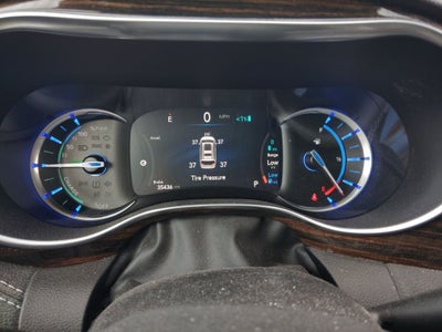 2023 Chrysler Pacifica Limited AWD