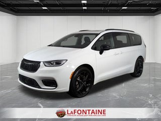 2023 Chrysler Pacifica Limited AWD