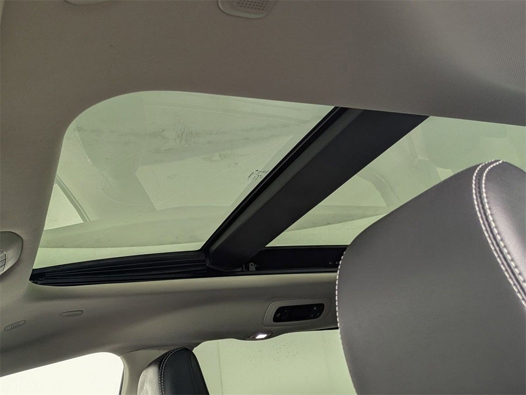 2022 Chrysler Pacifica Limited AWD