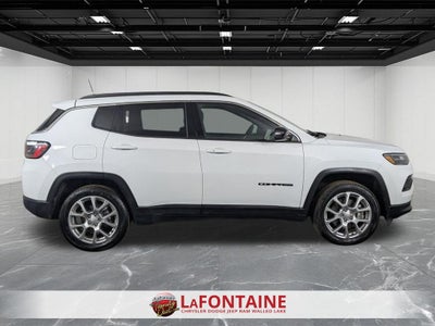 2024 Jeep Compass Latitude Lux FWD