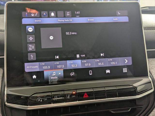 2024 Jeep Compass Latitude Lux FWD