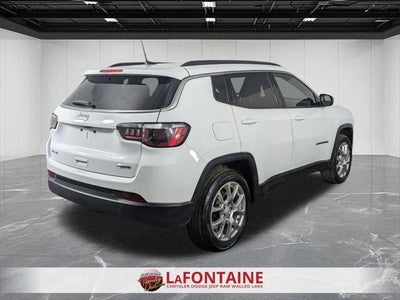 2024 Jeep Compass Latitude Lux FWD