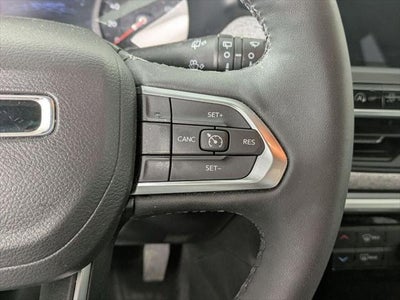 2023 Jeep Compass Latitude Lux FWD