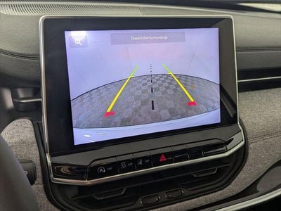 2023 Jeep Compass Latitude Lux FWD