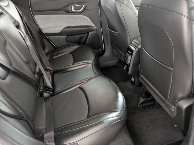 2023 Jeep Compass Latitude Lux FWD