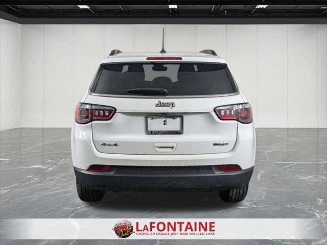 2023 Jeep Compass Latitude Lux FWD