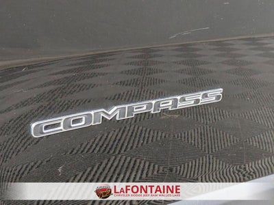 2023 Jeep Compass Latitude Lux FWD