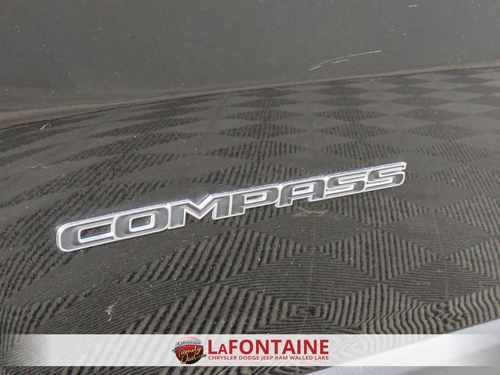 2023 Jeep Compass Latitude Lux FWD