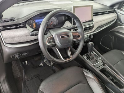 2023 Jeep Compass Latitude Lux FWD