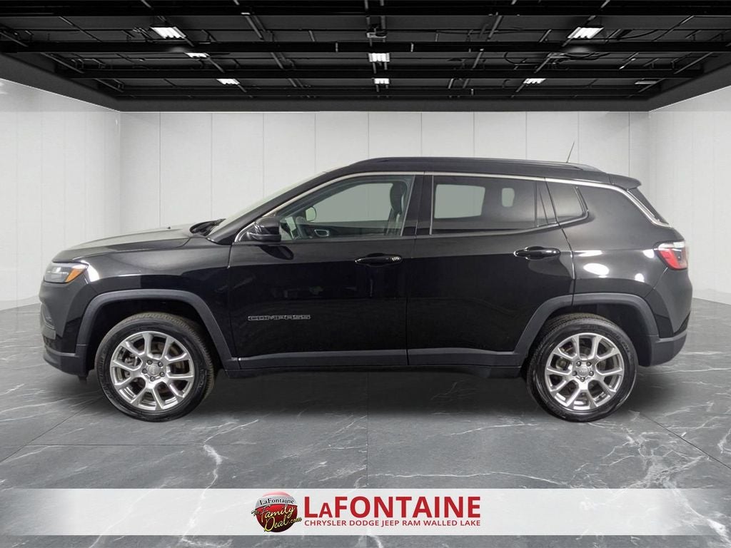 2023 Jeep Compass Latitude Lux FWD