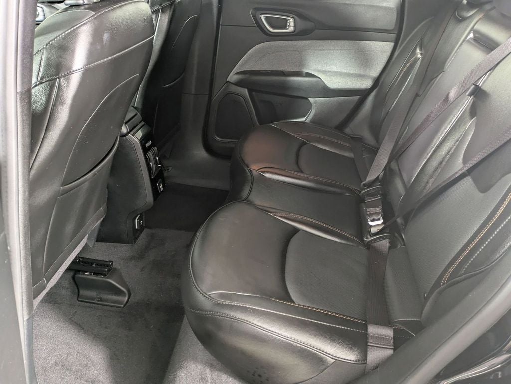 2023 Jeep Compass Latitude Lux FWD