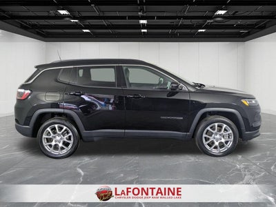 2023 Jeep Compass Latitude Lux FWD