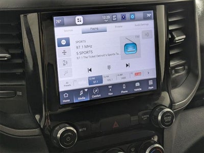 2024 RAM 3500 Tradesman Regular Cab 4x4 8' Box