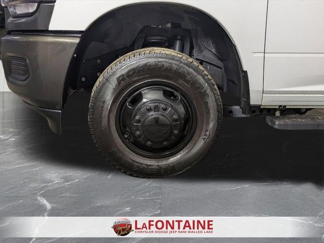 2024 RAM 3500 Tradesman Regular Cab 4x4 8' Box