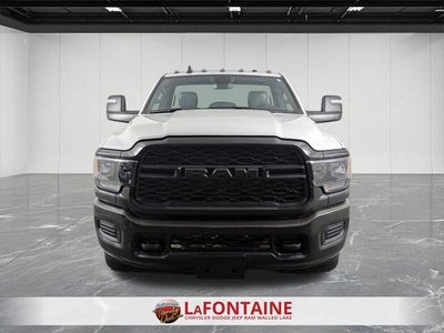 2024 RAM 3500 Tradesman Regular Cab 4x4 8' Box