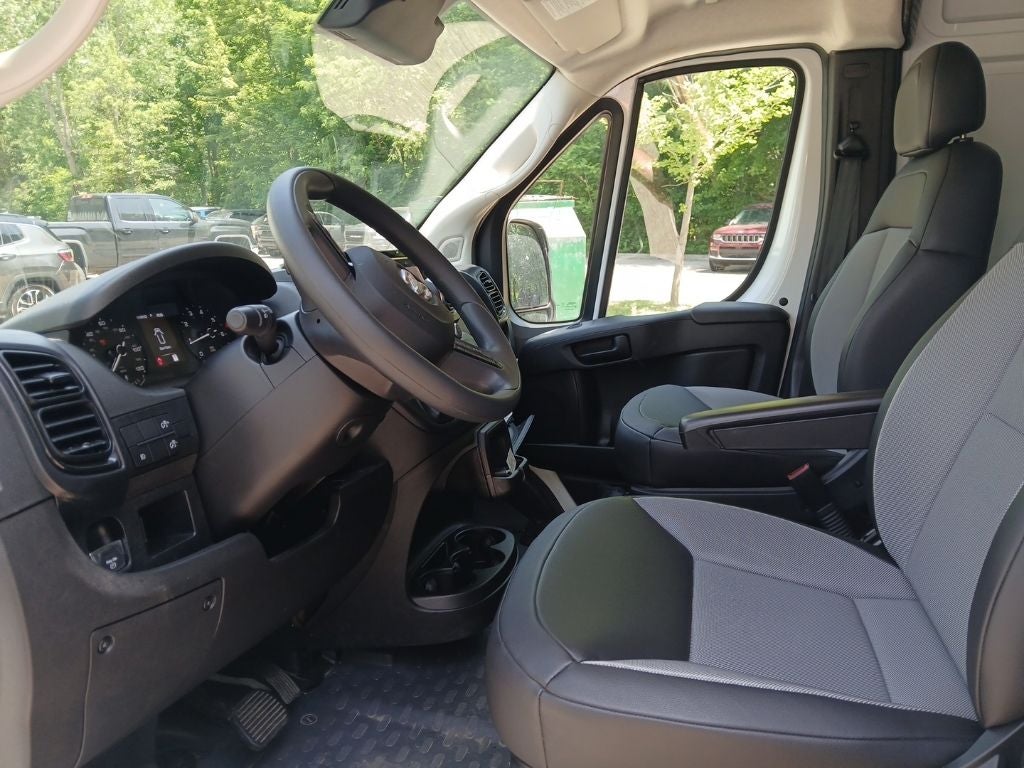 2026 RAM ProMaster 2500 Cargo Van Tradesman High Roof 159' WB w/Pass Seat