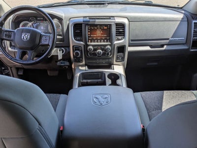 2017 RAM 1500 Big Horn Crew Cab 4x4 5'7' Box